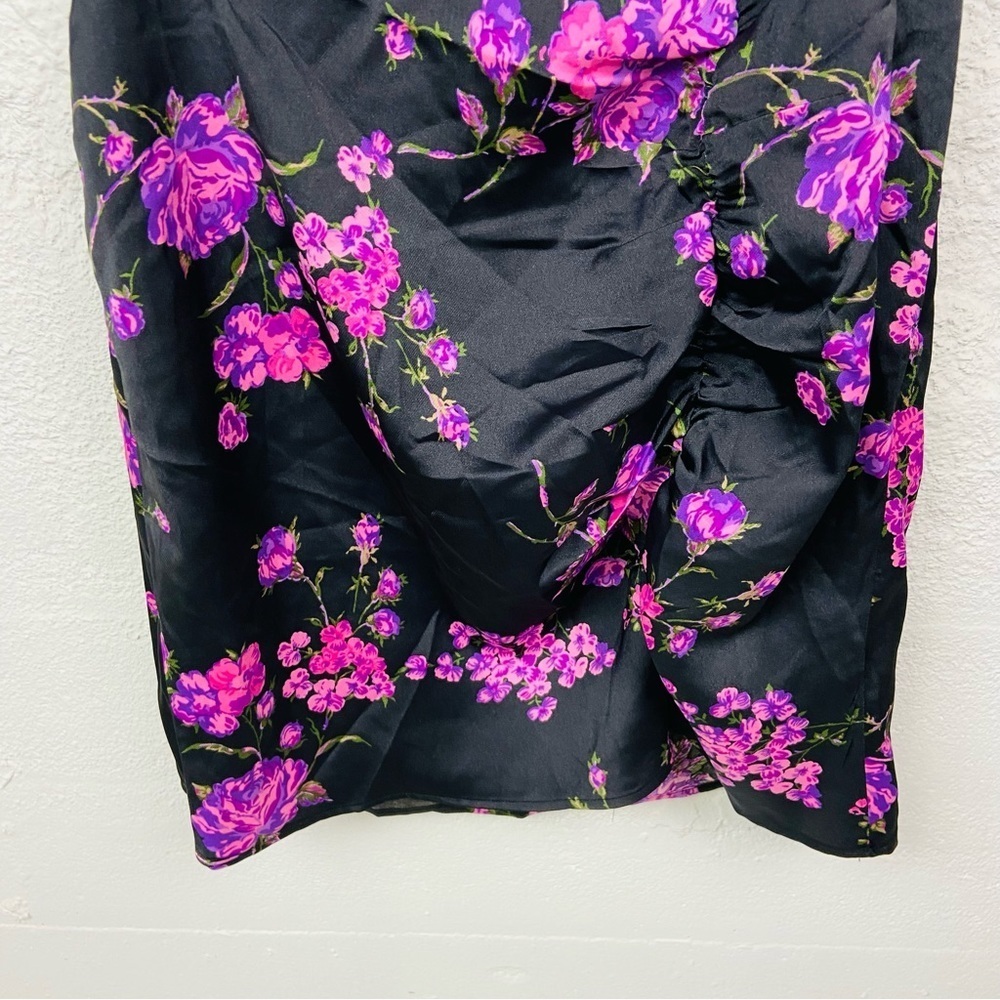 NWT LEYDEN black & purple silky satin floral mini dress size medium - Picture 3 of 17
